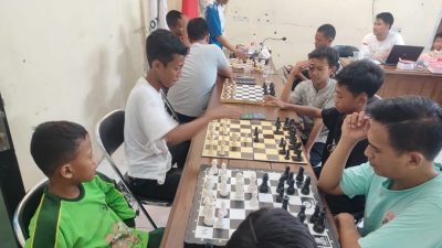 Atlet Catur Junior dan Senior di Brebes Berlaga di Seleksi Persiapan Kejurprov 2024