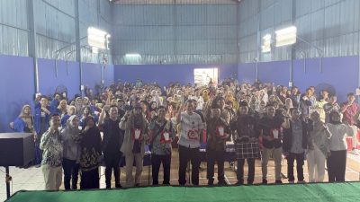 OJK dan Komisi X DPR RI Gelar Seminar Bahaya Pinjol Ilegal dan Investasi Bodong