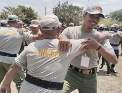 Anggota Satlinmas Ngos-Ngosan Dilatih Bela Diri Praktis, Antisipasi Kerusakan saat Pilkada Serentak 2024