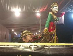 Pagelaran Wayang Golek Ajang Sosialisasi Pengawasan Partisipatif