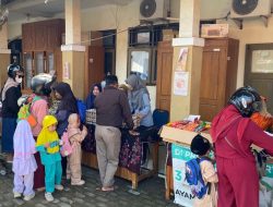 Tingkatkan Daya Beli, Dislutkanak Gelar Pasar Murah