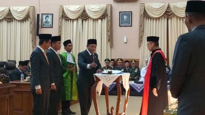 Pimpinan DPRD Kota Tegal Ambil Sumpah Masa Jabatan 2024-2029