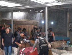 Polisi Gerebek Dua Arena Judi Sabung Ayam