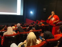 KPU Kota Tegal Edukasi Pemilih Pemula Melalui Nobar di Bioskop