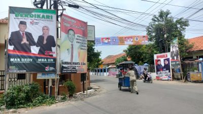Pemasangan Alat Peraga Kampanye Dibiarkan Melanggar Aturan