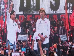 Ribuan Relawan Meriahkan Hajatan Bisa Dadi Siji