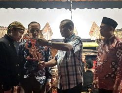 Ruwatan dan Peringati HWN DPRD Pemalang Gelar Wayang Kulit