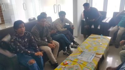 Aliansi Mahasiswa Brebes Datangi KPU, Protes Pemantau Independen Pilkada 