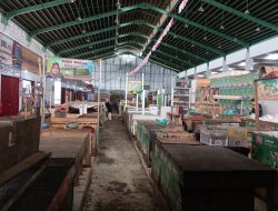 Pasar Seng Bumiayu Sepi, Pedagang Antusias Gunakan Hak Pilih Pilkada Serentak 2024