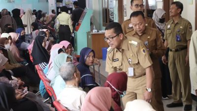 Pasien di RSUD Membludak, Pj Bupati Brebes Sidak