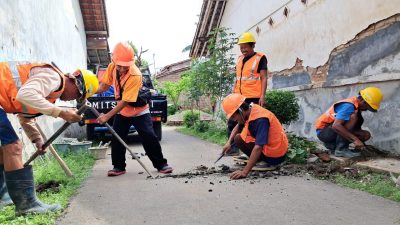 Difabel Slawi Mandiri Sukseskan Pemasangan Sambungan Rumah di Sepuluh Rumah Tangga Disabilitas