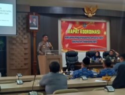 Parkir di Badan Jalan Saat Liburan ke Guci, Siap- Siap Kendaraan Diderek