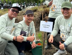 Belum Dilantik, Bupati Tegal Terpilih Ikut Tanam Pohon di Lahan Gundul Sumbaga
