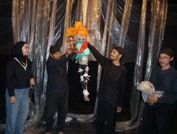 Dokkar Puppet Theatre Suguhkan Pertunjukan Plastik-plastik