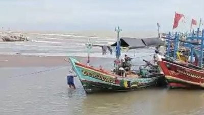 Nelayan Berharap Dilakukan Pengerukan Muara Sungai