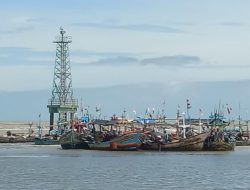 Cuaca Buruk, Mayoritas Nelayan di Pemalang Tidak Melaut