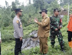 Bupati : Perlu Segera Dibangun Jalan Darurat di Desa Wisnu Watukumpul