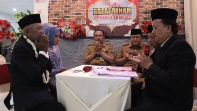 Pemkab Brebes Nikahkan Gratis 7 Pasutri di MPP