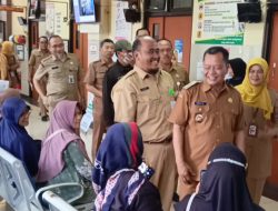 Inovasi Kesehatan di Brebes, Nakes Datangi Rumah Warga dan Mobil Antar Pasien