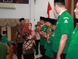 Tugas Perdana, Iin Lantik Pengurus Pemuda Ansor Tegal