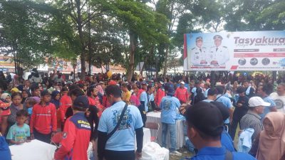 Ribuan Warga Hadiri Tasyakuran Bupati Brebes, Makan Gratis Libatkan 200 UMKM