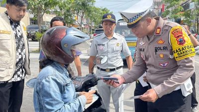 Polisi di Tegal Gencar Dekati Pengendara