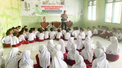 Cegah Bullying, Polsek Bantarkawung Beri Penyuluhan ke Siswa MI Miftahussalam