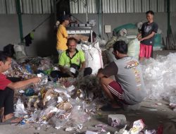 Volume Sampah Diperkirakan Naik Dua Kali Lipat Selama Libur Lebaran, DLH Kerahkan 271 Tenaga Kebersihan