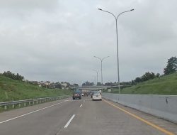 H-4 Jalur Tol Pemalang Solo Terpantau Ramai Lancar