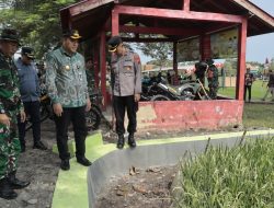 Anggota TNI Selesai Bangun Talud dan Pengurugan Jalan Desa