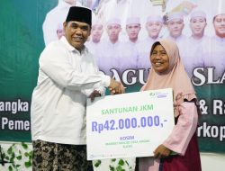 Ahli Waris Imam Masjid Agung Kabupaten Tegal Terima Santunan Jaminan Kematian BPJS Ketenagakerjaan