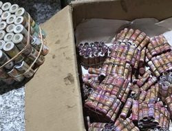 Ratusan Petasan Siap Edar Disita