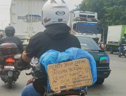 Pesan Unik di Jok Belakang Pemudik Curi Perhatian