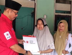 PMI Pemalang Salurkan Bantuan Sosial untuk Korban Pohon Tumbang