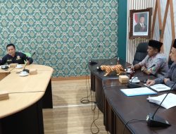 DPRD Kabupaten Tegal Jembatani Warga Pagerbarang Soal Jalan Rusak Pagerbarang