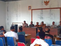 Pemdes dan Pemuda Plompong Teken Komitmen Kelola Dana Desa, Sepakat Siap Diaudit