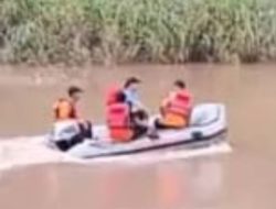 Dapat Bisikan Gaib, Pria Asal Cirebon Nekat Terjun ke Sungai Pemali Hingga Hilang