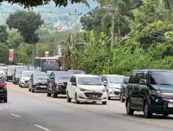 Arus Balik H+4 Lebaran, Kendaraan Mengular di Jalur Bumiayu-Linggapura