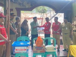 PMI Pemalang Berikan Bantuan untuk Korban Kebakaran di Desa Mendelem