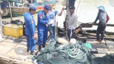 Nelayan Asemdoyong Tewas Tercebur di Laut