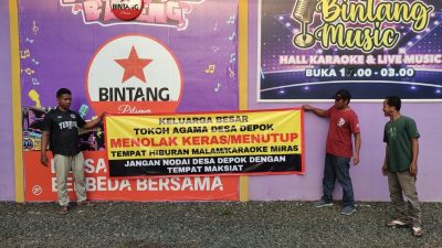 Warga Depok Tutup Paksa Karaoke dan Tempat Hiburan di Kawasan Sigandu
