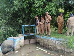 Petani Keluhkan Kebocoran Saluran Air Induk Gumisik di Mulyoharjo