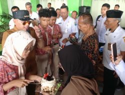 Tiga Siswa SMAN 4 Dapat Kejutan Ultah dari Wali Kota Tegal