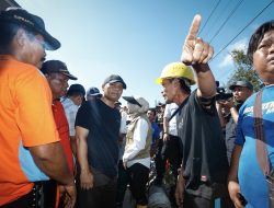 Disambangi Gubernur Jateng, Warga Korban Banjir Sayung Semringah