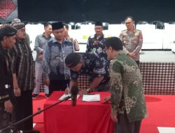 Bupati Ischak Lantik Pengurus DKKT dan DKD-KT, Komitmen Dukung Program Kesenian dan Kebudayaan