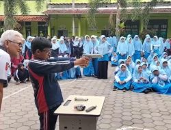 Siswa MIT dan SMPIT Luqman Al Hakim Slawi Dikenalkan Olahraga Menembak