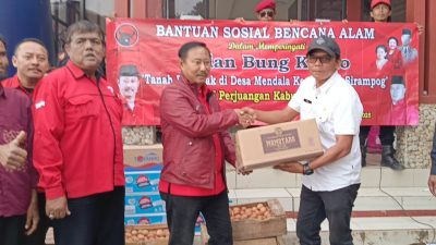DPC PDIP Brebes Salurkan Bantuan Sosial untuk Korban Bencana Tanah Gerak di Desa Mendala