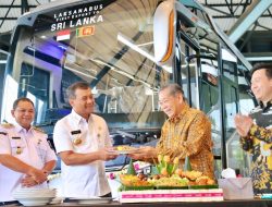 Ahmad Luthfi Resmikan Ekspor Perdana Bus Karoseri Laksana ke Sri Lanka, Produk Jawa Tengah Diterima Pasar Global
