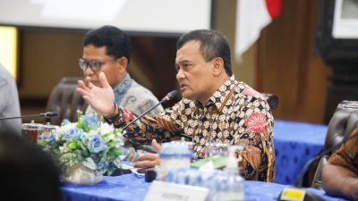 Ahmad Luthfi Sampaikan Harapan ke Senator, Minta Jateng Jadi Prioritas dalam Proyek Giant Sea Wall