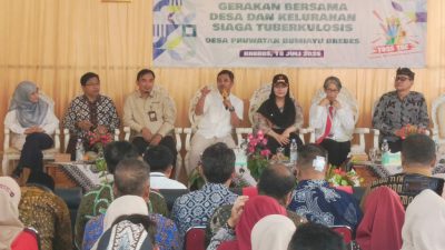 Wamenkes Tinjau Desa Siaga TBC di Pruwatan Brebes